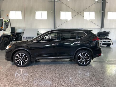 Used 2018 Nissan Rogue SL w/ Premium Package AWD/4WD image 4