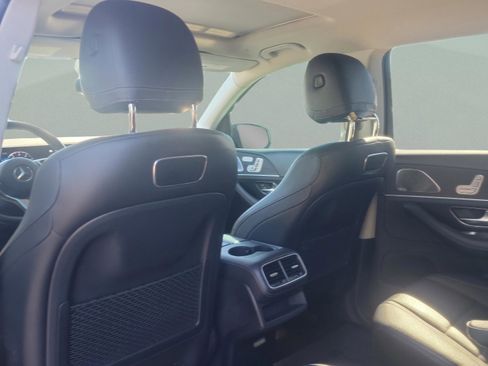 Used 2020 Mercedes-Benz GLS 450 4MATIC image 7