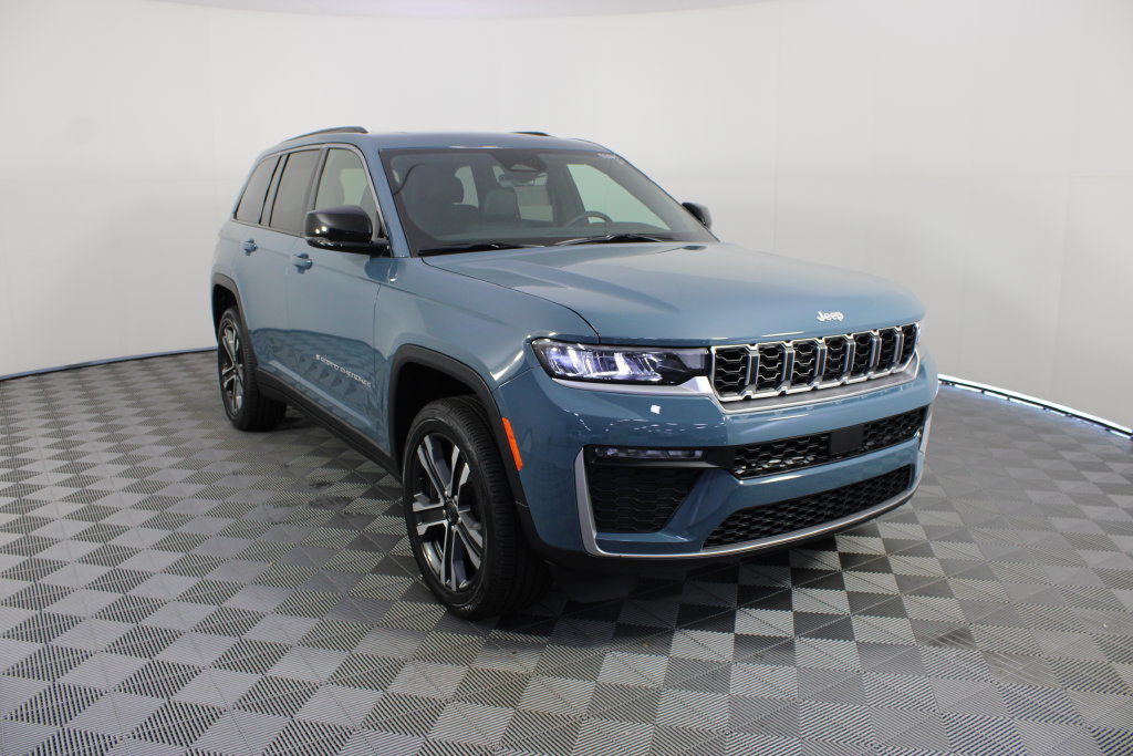 New 2027 Jeep Grand Cherokee Limited w/ Trailer Tow Package AWD/4WD image 27