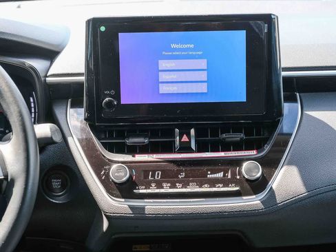 Certified 2026 Toyota Corolla Cross LE FWD image 14