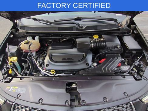 Certified 2024 Chrysler Pacifica Touring-L image 35