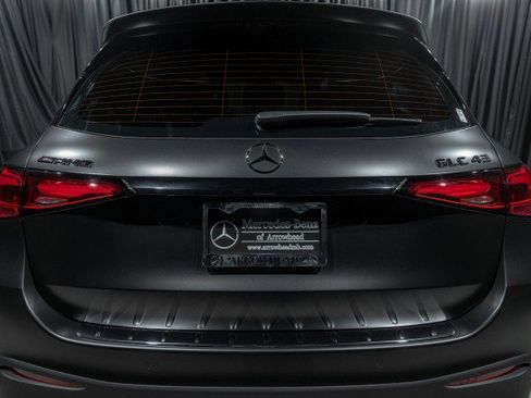 New 2026 Mercedes-Benz GLC 43 AMG 4MATIC image 6