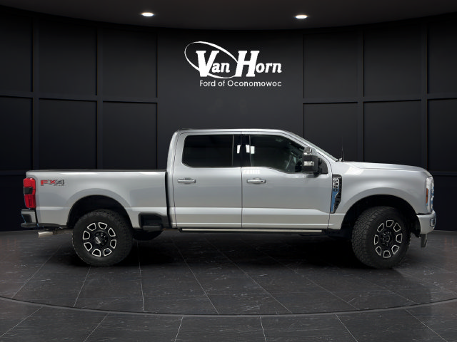 Used 2024 Ford F350 Platinum w/ FX4 Off-Road Package AWD/4WD image 8