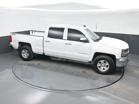 Used 2018 Chevrolet Silverado 1500 LT w/ All Star Edition image 23