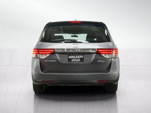 Used 2016 Honda Odyssey SE image 4