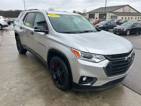 Used 2019 Chevrolet Traverse Premier w/ Redline Edition image 3