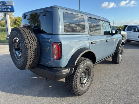 New 2025 Ford Bronco Badlands image 5