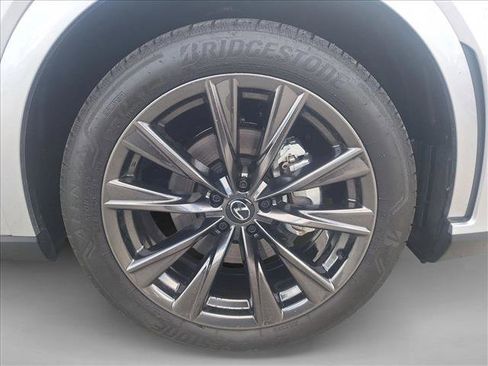 Used 2025 Lexus RX 350 F Sport w/ Convenience Package FWD image 19