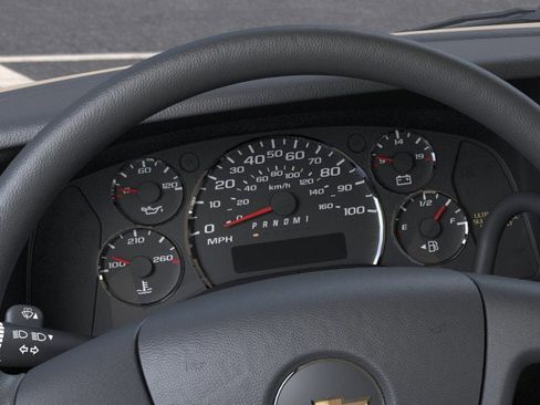 New 2025 Chevrolet Express 2500 image 42