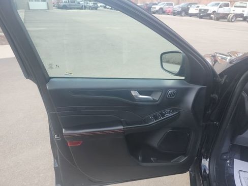 Used 2023 Ford Escape ST-Line Select w/ Tech Pack #2 image 19