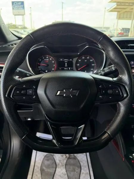 Used 2022 Chevrolet TrailBlazer RS FWD image 28