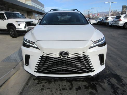 Used 2025 Lexus RX 350h image 14