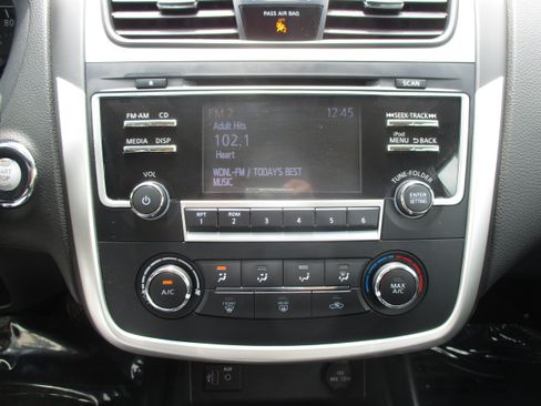 Used 2018 Nissan Altima 2.5 S w/ S Convenience Package FWD image 17