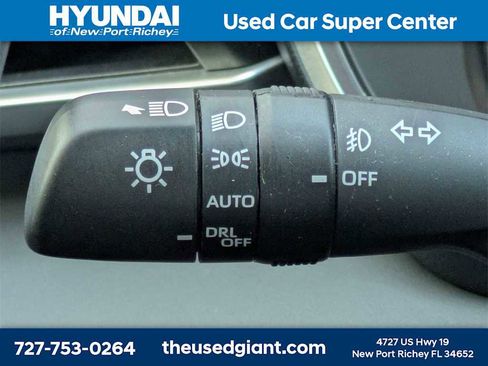 Used 2024 Toyota Highlander LE image 40