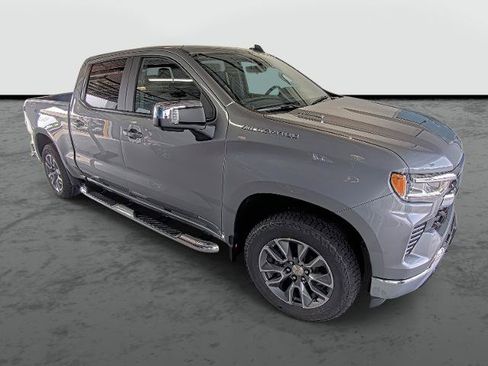 New 2026 Chevrolet Silverado 1500 LT w/ Safety Package AWD/4WD image 4