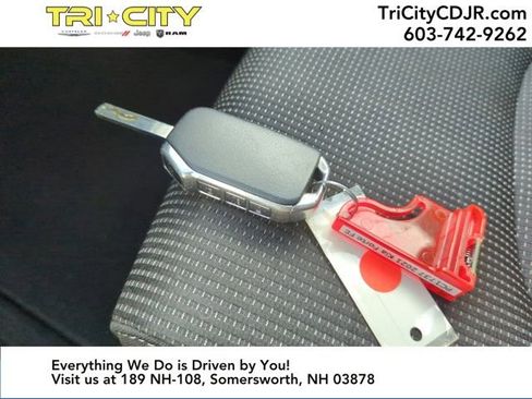 Used 2021 Kia Forte LXS image 32