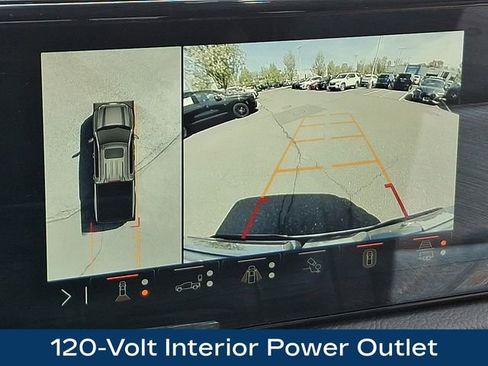 Used 2024 GMC Sierra 1500 Denali w/ Technology Package AWD/4WD image 13