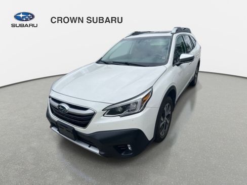 Used 2022 Subaru Outback Touring AWD/4WD image 1