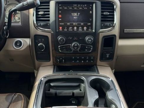 Used 2017 RAM 3500 Laramie Longhorn w/ Convenience Group AWD/4WD image 13