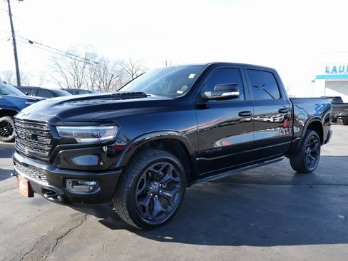 Used 2021 RAM 1500 Limited w/ Night Edition image 9