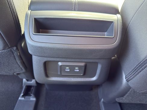 New 2026 Nissan Pathfinder SV image 31