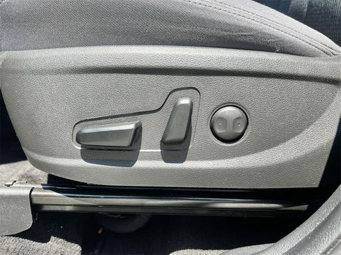 Used 2022 Hyundai Santa Fe SEL w/ Cargo Package image 18