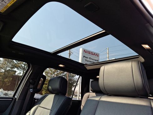 Used 2023 Toyota Sequoia Platinum image 14