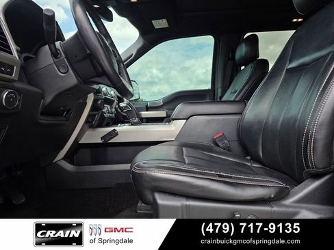 Used 2019 Ford F150 Lariat w/ Equipment Group 502A Luxury AWD/4WD image 10