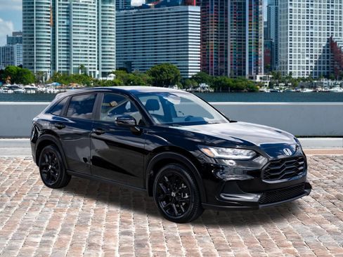 Certified 2024 Honda HR-V Sport image 3