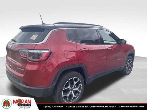 Used 2025 Jeep Compass Limited AWD/4WD image 5