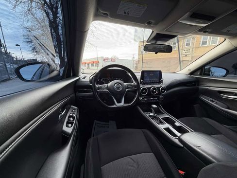 Used 2020 Nissan Sentra SV image 15