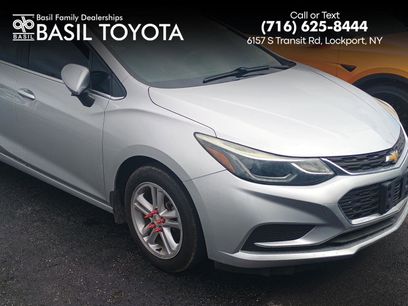 Used 2017 Chevrolet Cruze LT