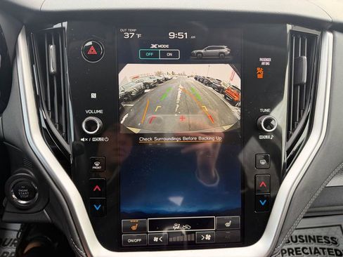 Used 2024 Subaru Outback Premium image 21