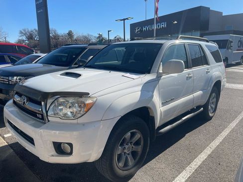 Used 2006 Toyota 4Runner SR5 image 1