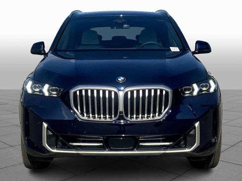 Used 2026 BMW X5 sDrive40i image 3