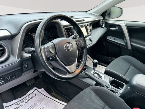 Used 2017 Toyota RAV4 XLE w/ Plus Extra Value Package AWD/4WD image 13