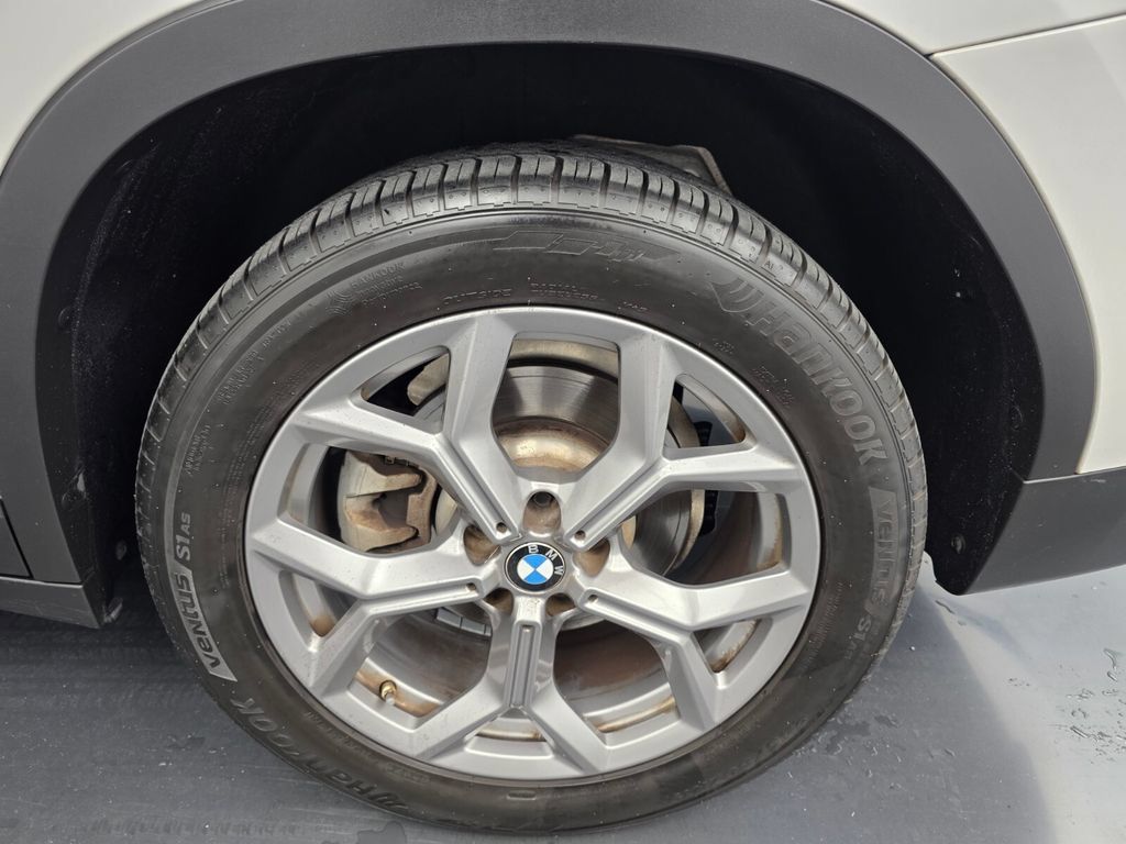 Used 2022 BMW X3 sDrive30i RWD image 16