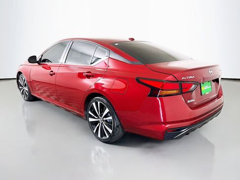 Used 2021 Nissan Altima 2.5 SR FWD image 7