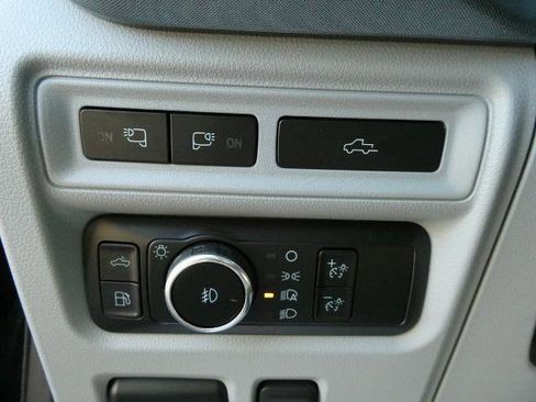 Certified 2023 Ford F150 Limited image 29