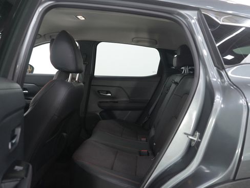 Used 2025 Nissan Kicks SR image 17