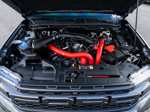 New 2025 Ford Ranger Raptor image 24