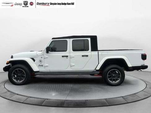 Certified 2021 Jeep Gladiator Overland w/ Dual Top Group image 8