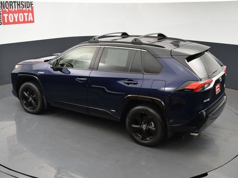 Used 2020 Toyota RAV4 XSE image 22