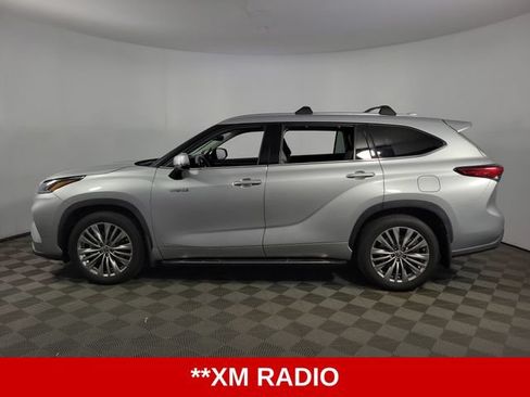 Used 2020 Toyota Highlander Platinum AWD/4WD image 5