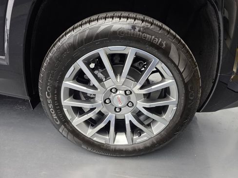 Used 2026 GMC Terrain Denali AWD/4WD image 17