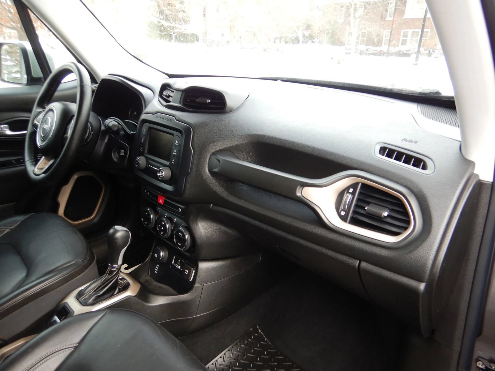 Used 2016 Jeep Renegade Limited AWD/4WD image 20