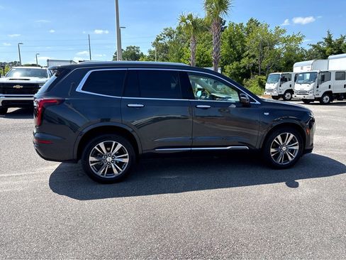 Used 2022 Cadillac XT6 Premium Luxury AWD/4WD image 26