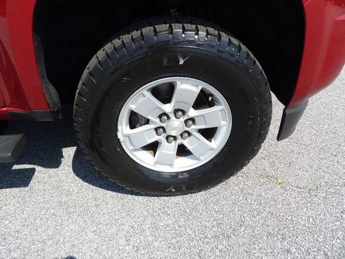 Used 2015 Chevrolet Colorado W/T w/ WT Convenience Package RWD image 16