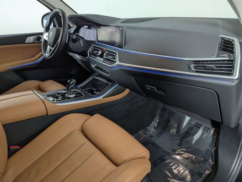 Certified 2022 BMW X7 xDrive40i w/ Premium Package image 40
