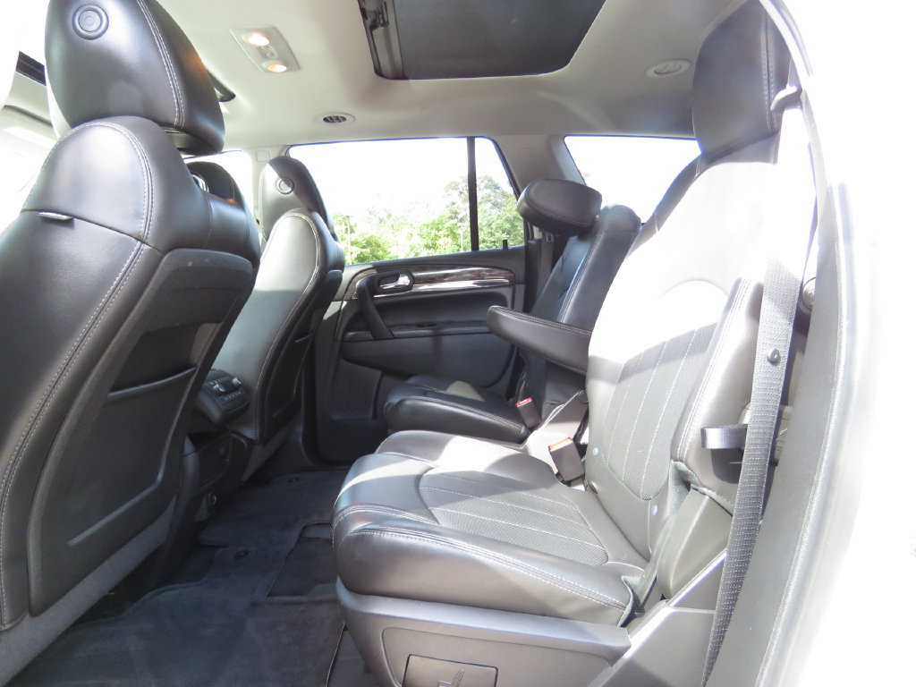 Used 2017 Buick Enclave Leather w/ Trailering Package AWD/4WD image 21